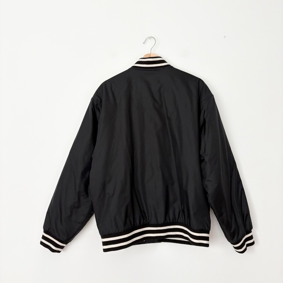 Aritzia TNA stadium bomber jacket - Picture 6 of 6